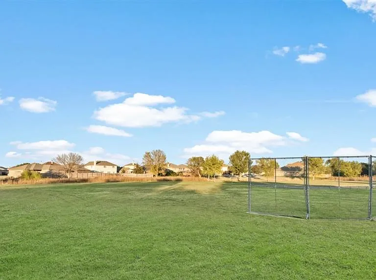 8317 Camellia Tree Ct #8317 — Photo 19