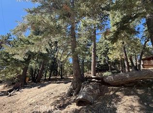 33112 Juniper Ln, Green Valley Lake, CA 92341