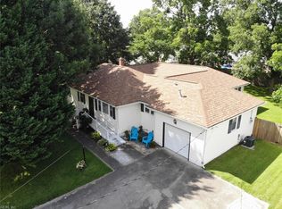 5176 Langston Rd, Virginia Beach, VA 23464