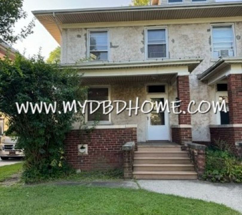 1st image of 928 Rivermet Ave