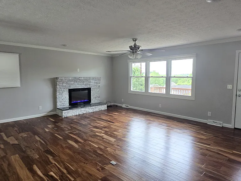 2 Lambeth Ct — Photo 22
