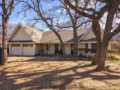 18 Greenbriar St, Mineral Wells, TX, 76067