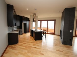 3502 Dennett Dr APT 501, Madison, WI 53714