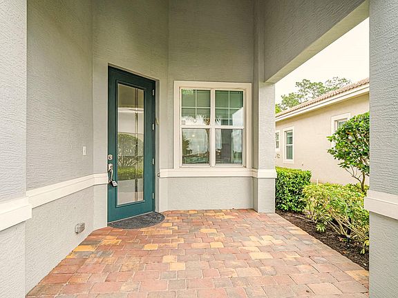 4th image of 11129 SW Visconti Way