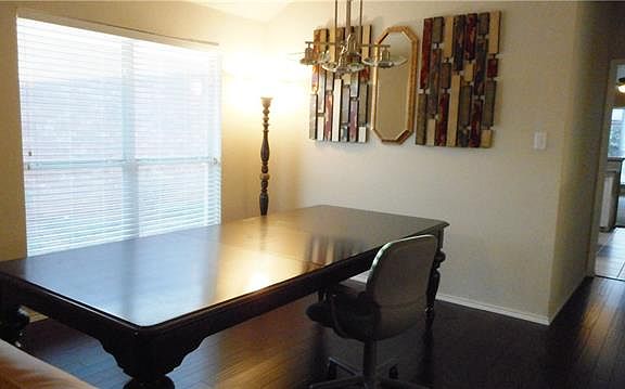 5th image of 8157 Royal Terrace Ln