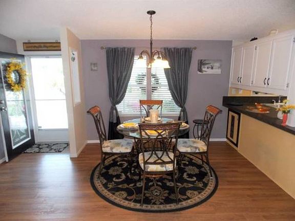 2nd image of 1741 Balsam Ave