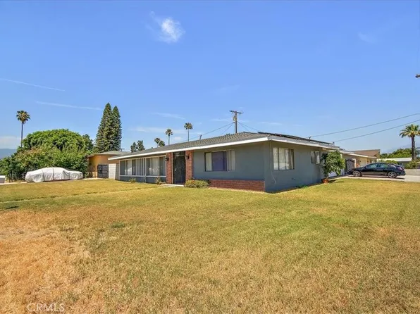 1033 N Fremontia Ave, Rialto, CA 92376
