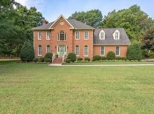 817 Belmont St, South Hill, VA 23970