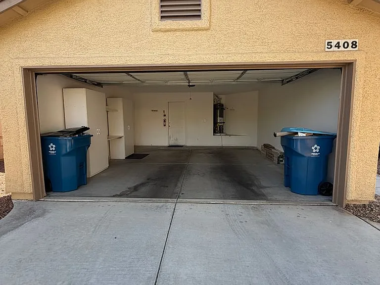 5408 Cove Point Dr — Photo 33