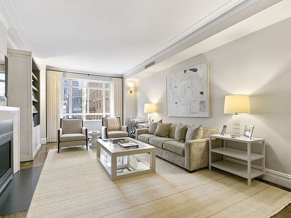 2nd image of 25 Central Park W APT 9E