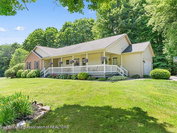 3rd image of 11191 High Timbers Dr