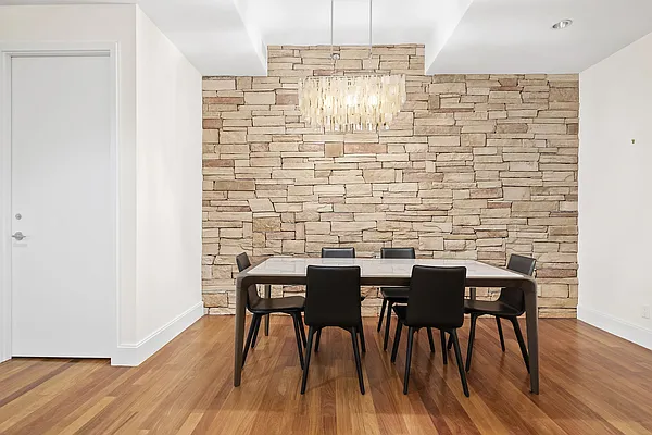 Rented by Compass | media 9