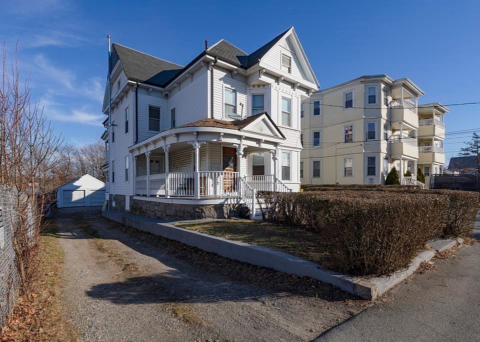 1st image of 817 N Montello St