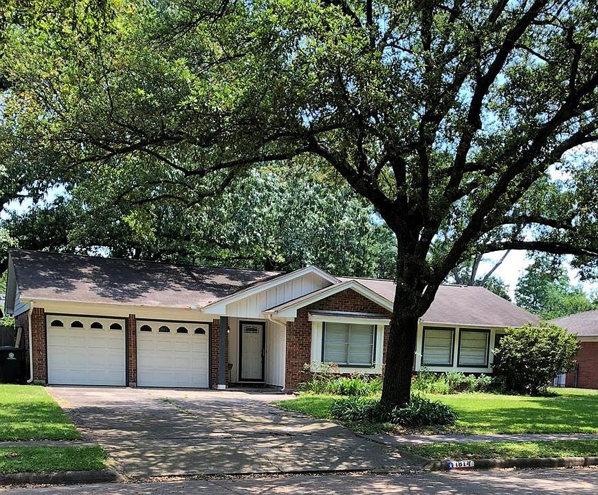 1st image of 1814 Salford Dr