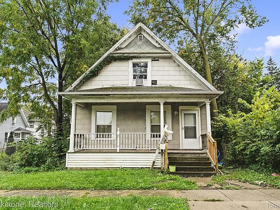 2nd image of 1910 Prospect St