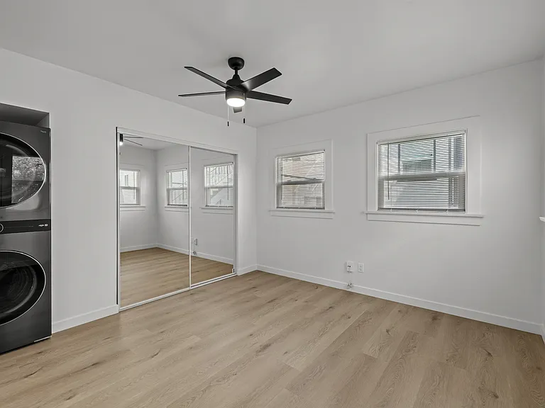 3935 Louisiana St #1/2 — Photo 6