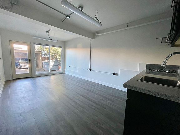 3rd image of 308-312 Maryland St #308F