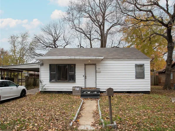 1219 Charleston Ave, Charleston, MO 63834