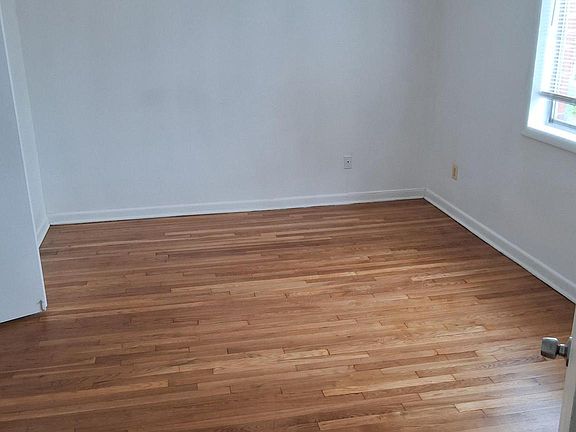 5th image of 3241 Ely Pl SE APT 303