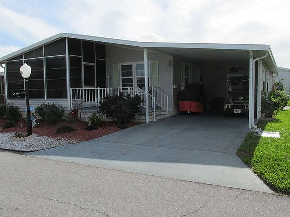 3rd image of 226 York Cottage Dr