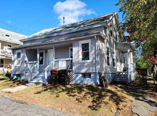 44 River St, Agawam, MA 01001