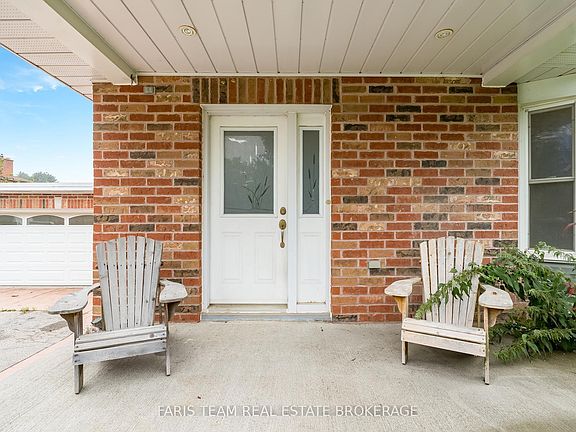 4th image of 2656 Rundle Rd