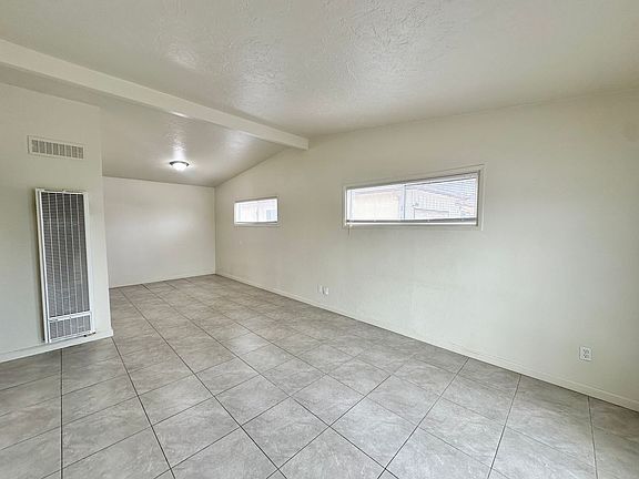 4th image of 830-34 11th St #834