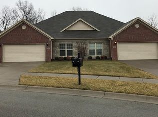 108 Twin Springs Ct, Shelbyville, KY 40065