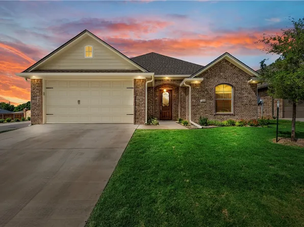 328 Camellia Dr, Hewitt, TX 76643