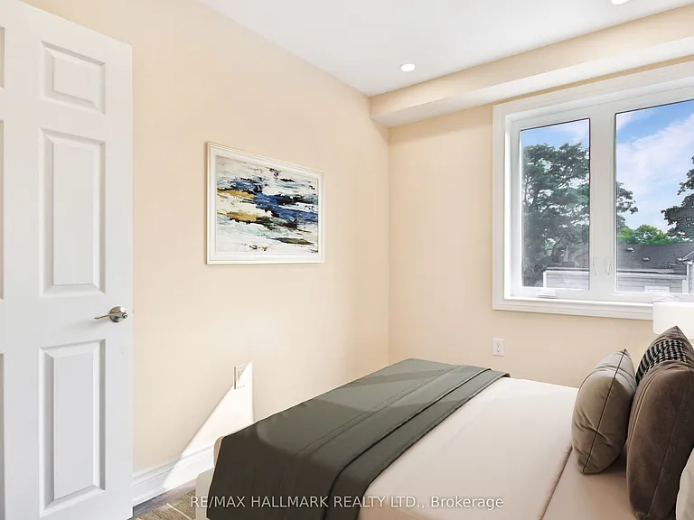 795 Broadview Ave #2 — Photo 12