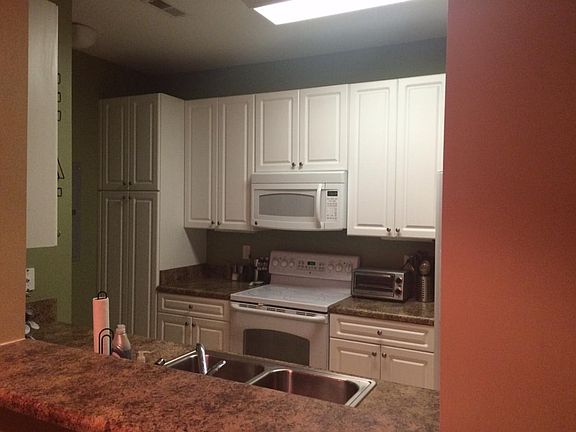 3rd image of 5213 Elston Ln