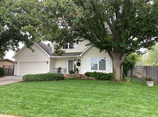 120 E Douglas Ave, Andover, KS 67002