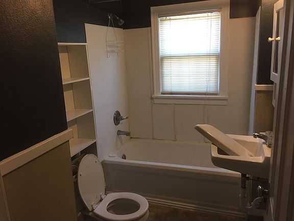 5th image of 26 Kerwin Matthews Ct APT 1