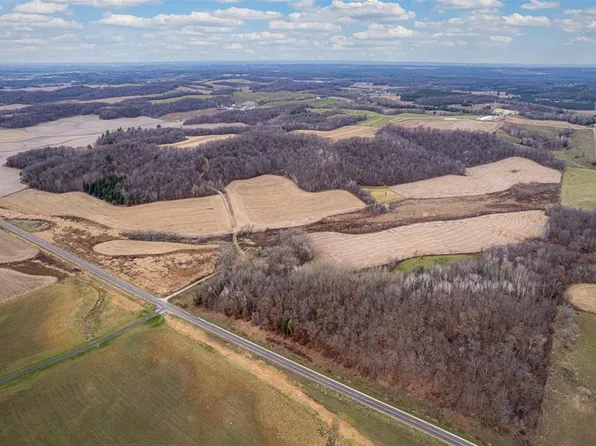 8700 Otter Creek Road, Fall Creek, WI 54742