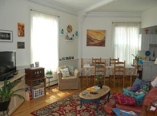 27 Devens St, Boston, MA 02129