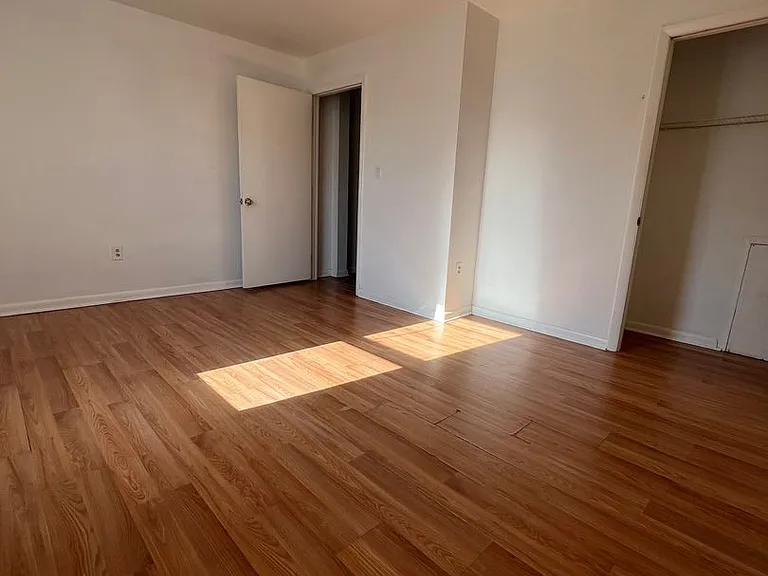 1610 W Diamond St — Photo 23