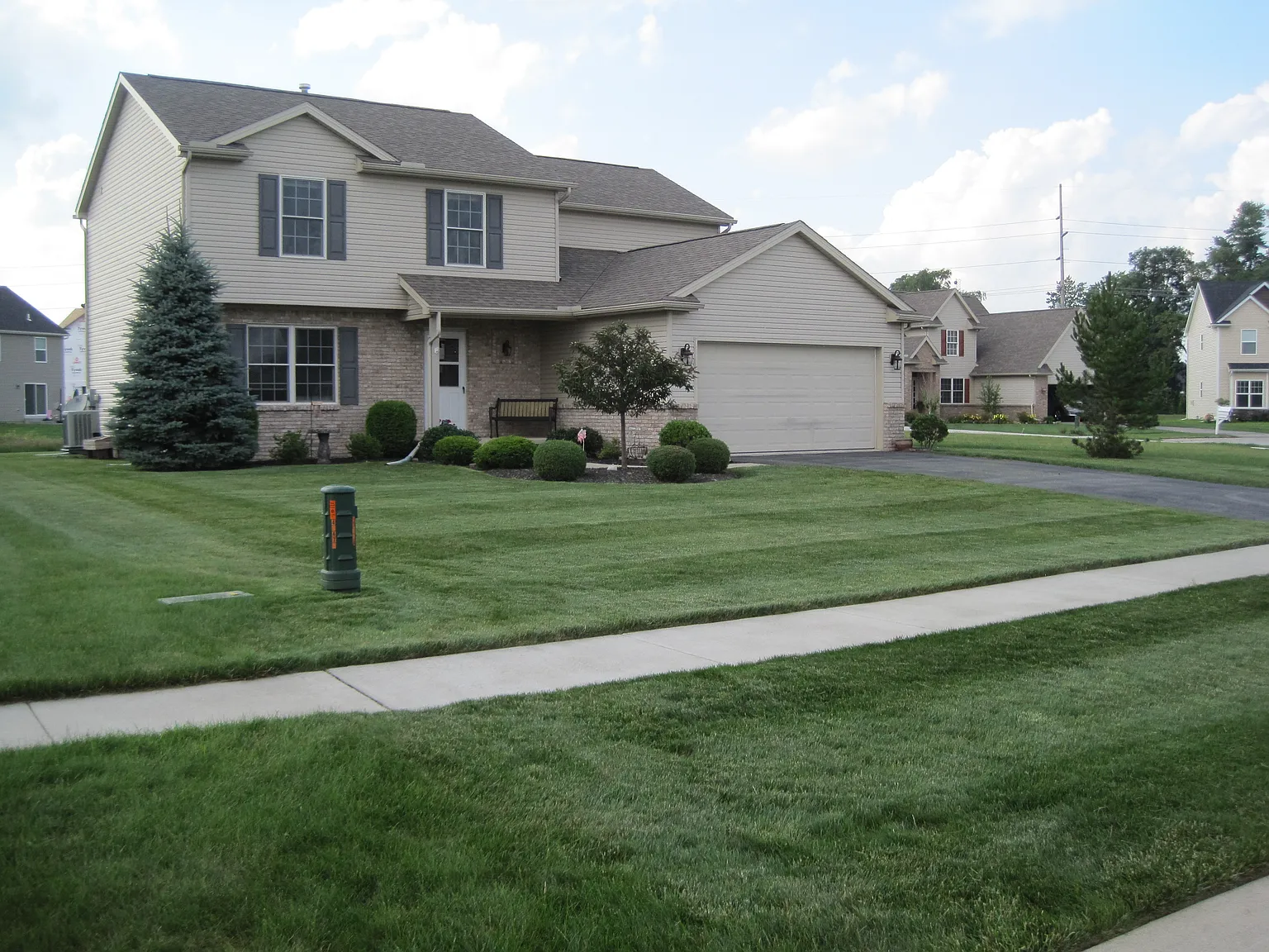 5729 Hawksbridge Cir photo 1