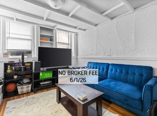 19 S Russell St APT 1, Boston, MA 02114
