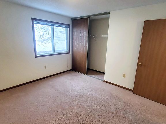 5th image of 329 Saint Anthony Ave