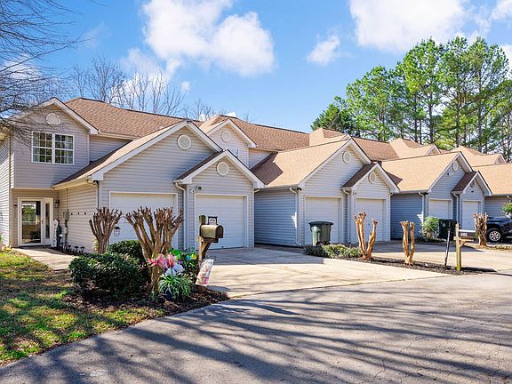 3rd image of 4156 Webb Rd