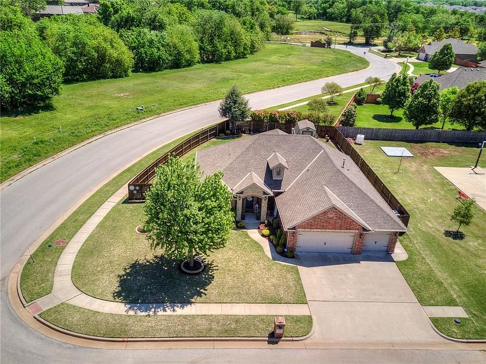 1st image of 2100 Cottonwood Creek Ave