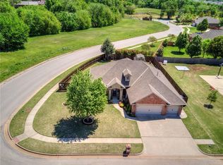 2100 Cottonwood Creek Ave, Yukon, OK 73099