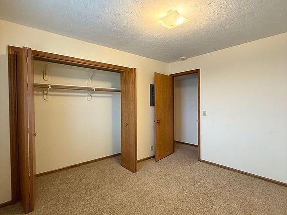4th image of 2675 N 93rd St