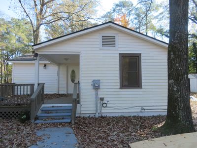 132 1st St, Santee, SC, 29142