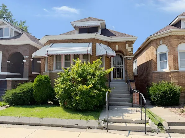 9636 S Bishop St, Chicago, IL 60643