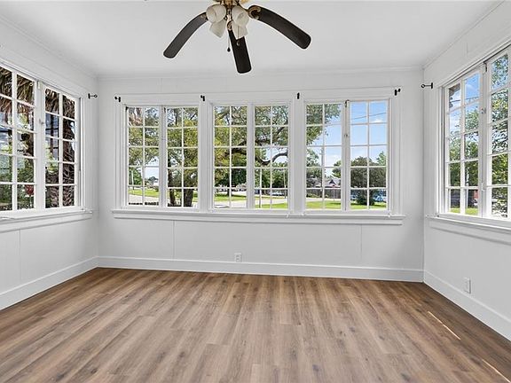 5th image of 2925 Palmer Ave