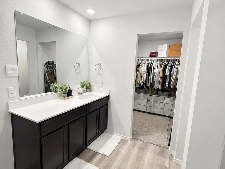 3719 Addison St — Photo 18