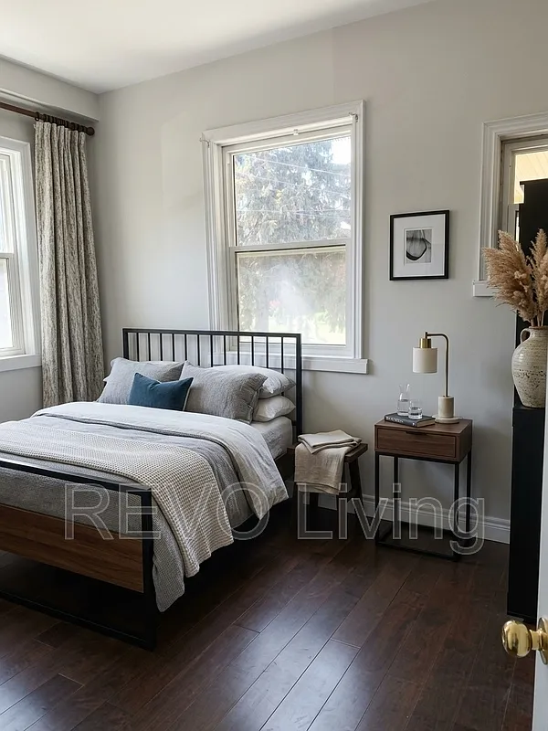 3 bed, 1.5 bath, 1250 sqft, $2,250 — Photo 3