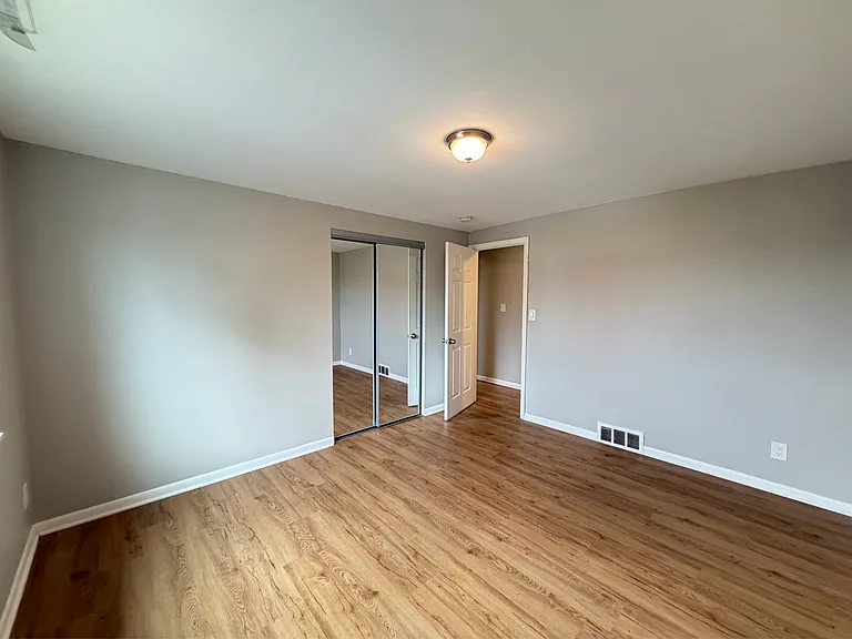 132 Denrose Dr — Photo 22