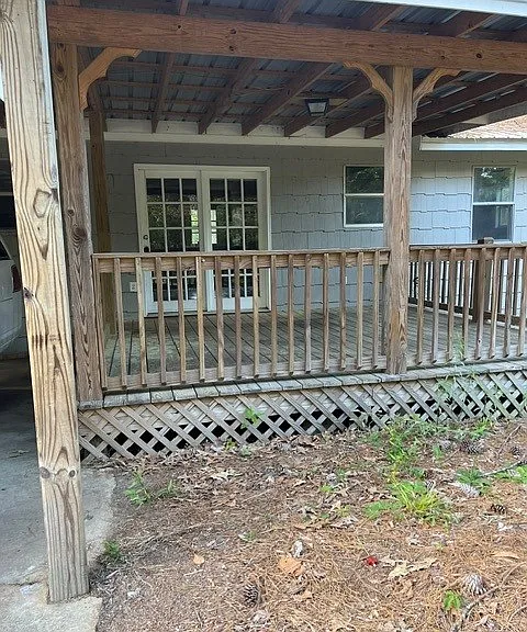 604 King Richard Rd — Photo 8
